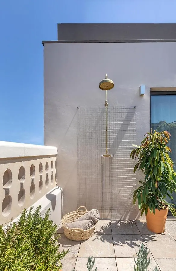 Hotel Casa Sagnier Barcelona Spain